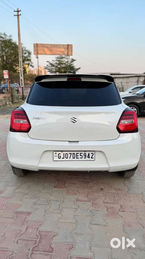 Maruti Suzuki Swift Vvt Vxi, 2022, Petrol
