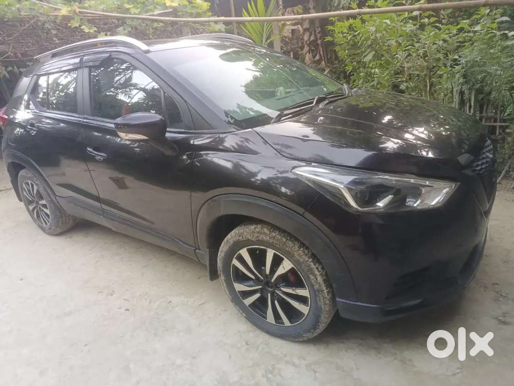 Nissan Kicks Petrol 2022