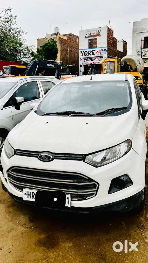 Eco Sport Well Maintained With 22+ Average Driven By Doctor
