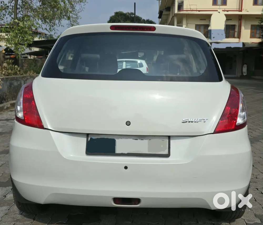 Maruti Suzuki Swift 2012 Diesel 120000 Km Driven