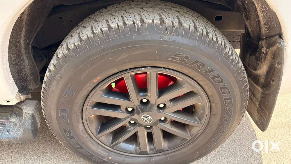 Toyota Car 4x4 2012 Diesel