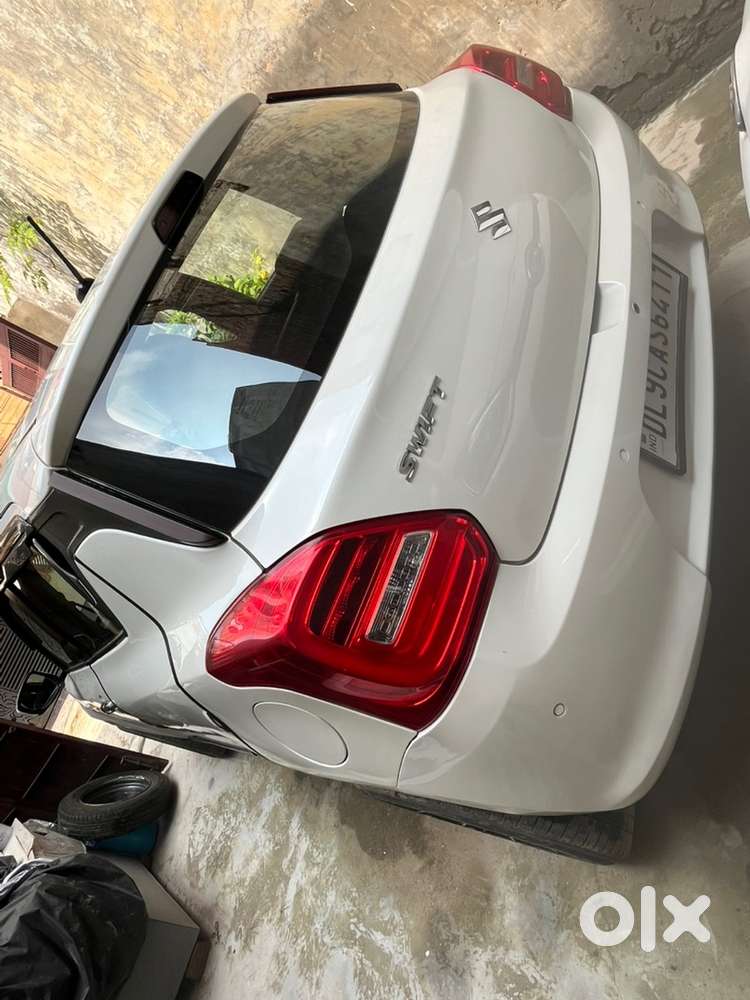 Maruti Suzuki Swift Lxi 2019
