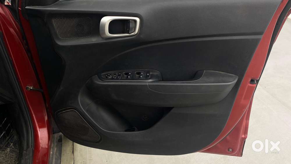Hyundai Venue Sx Plus Turbo Dct, 2022, Petrol