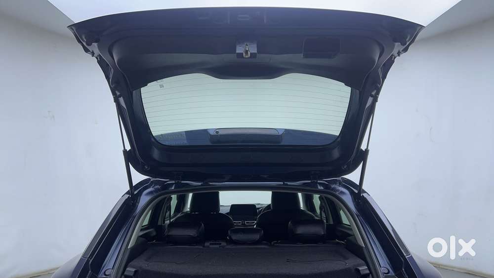 Maruti Suzuki Fronx Alpha 1.0l Turbo 6 At, 2023, Petrol