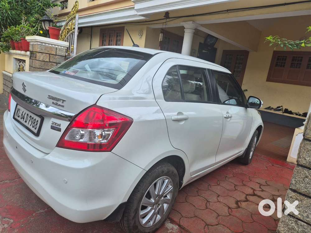 Maruti Suzuki Dzire Ags Zdi Plus, 2017, Diesel