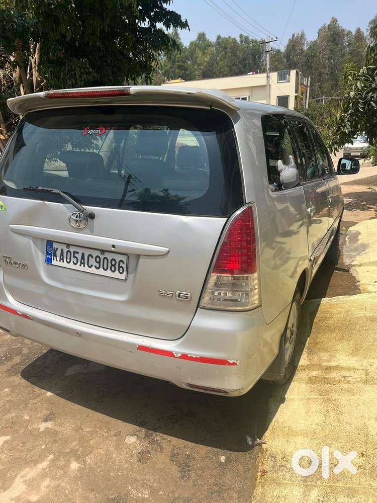 Toyota Innova 2011 Diesel Well Maintained
