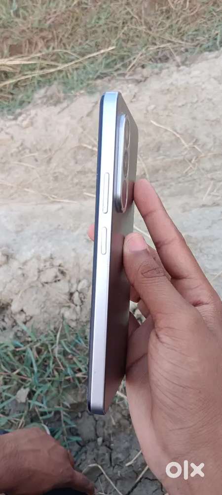 Selling phones