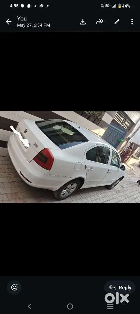 Skoda Laura 2013 Diesel 107000 Km Driven