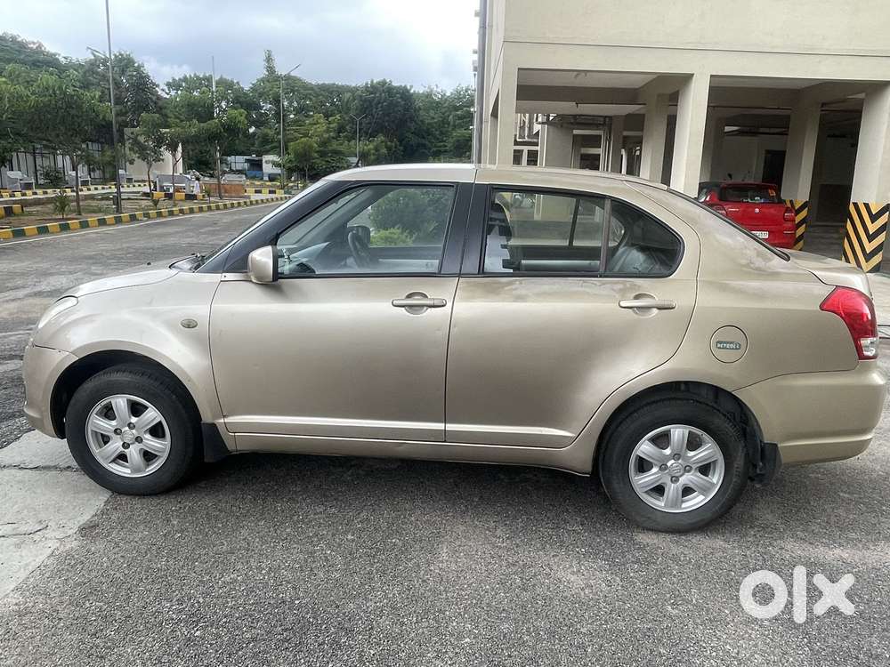 Maruti Suzuki Swift Dzire 1.3 Zxi, 2010, Petrol