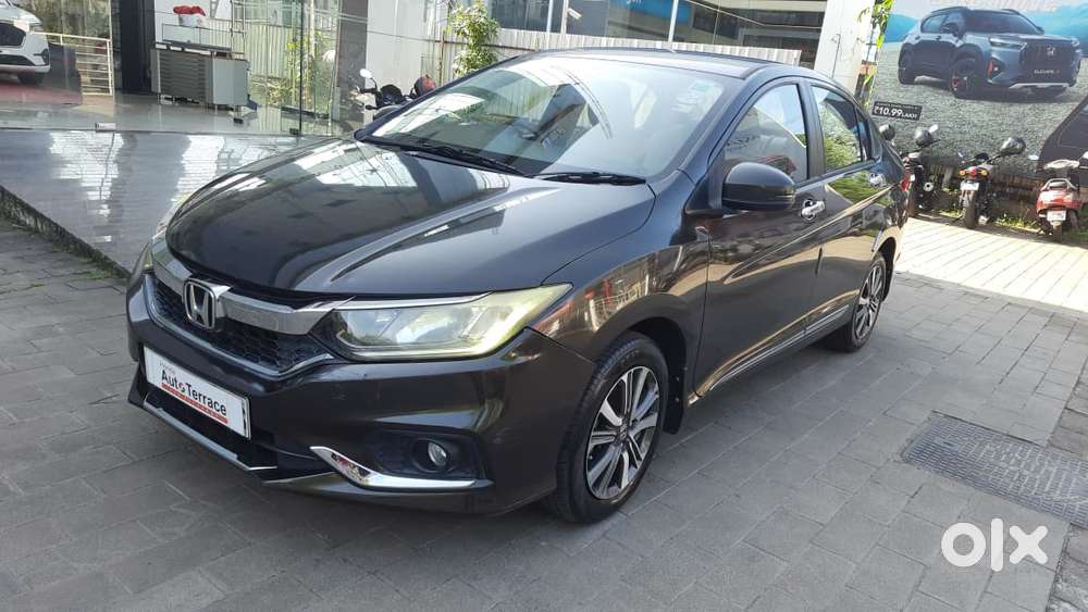 Honda City I-vtec V, 2017, Petrol