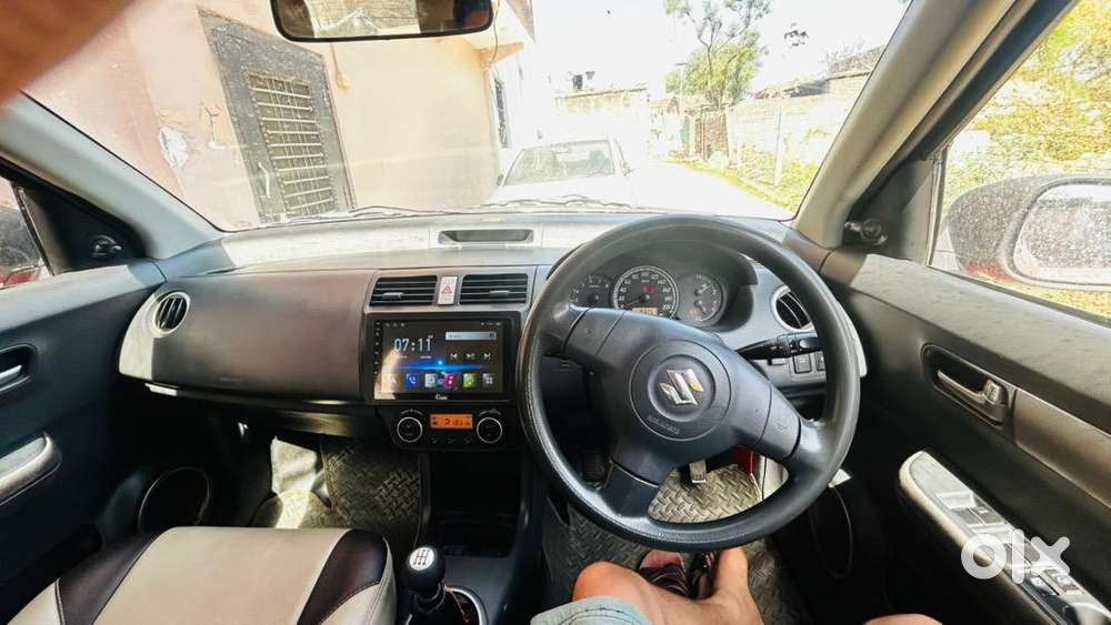 Maruti Suzuki Swift Dzire 2009 Petrol Well Maintained