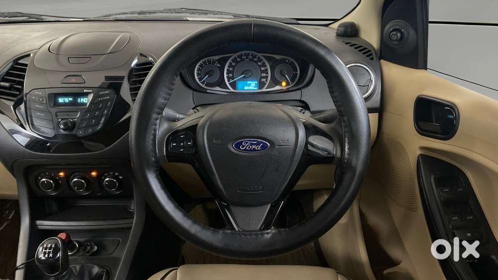 Ford Figo Aspire Titanium, 2016, Petrol