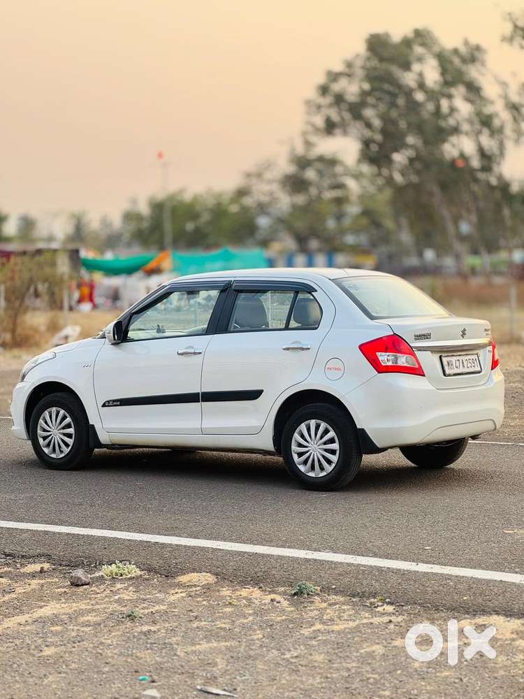 Maruti Suzuki Swift Dzire 1.3 Vxi, 2015, Petrol
