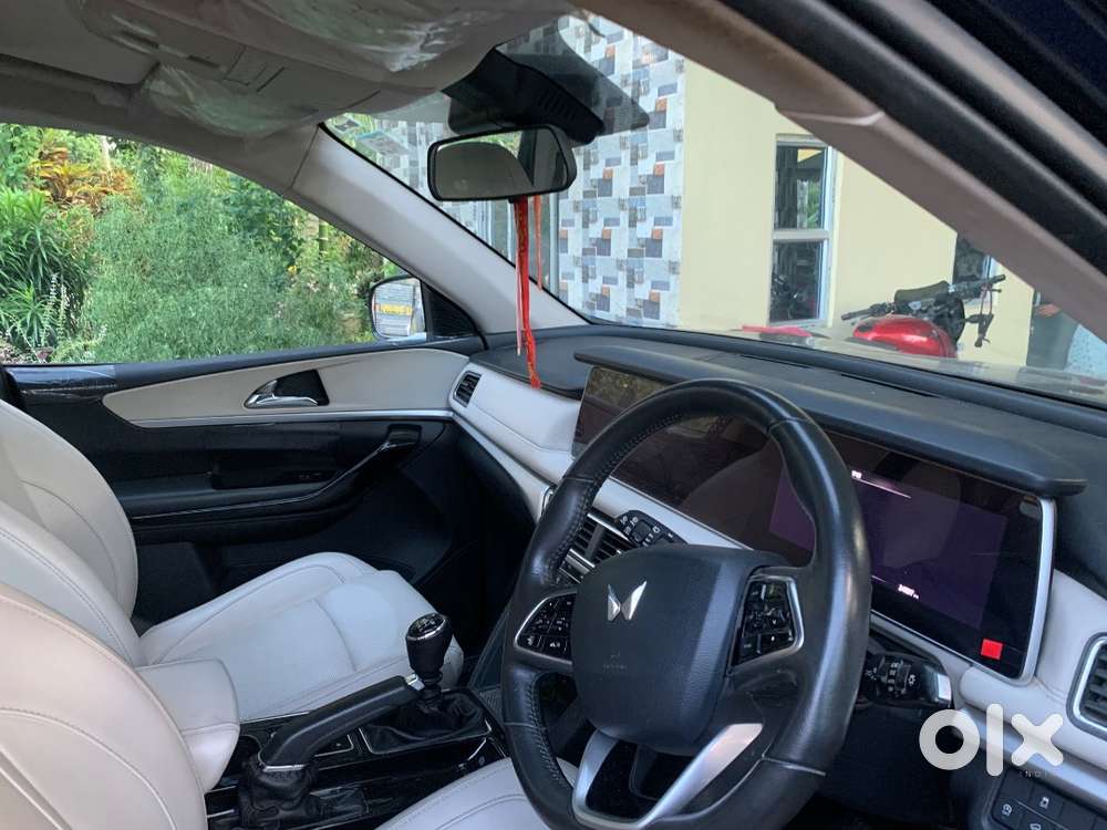 Mahindra Xuv700 December 2021