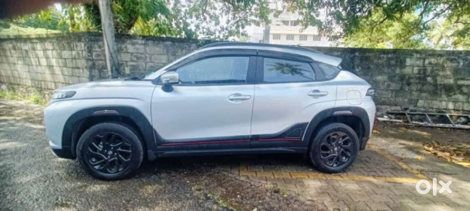 Maruti Suzuki Fronx Delta Plus 1.2 Ags, 2023, Petrol