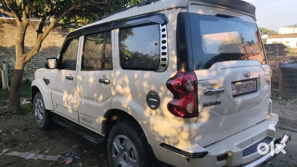 Mahindra Scorpio Diesel 2015 Variant S4