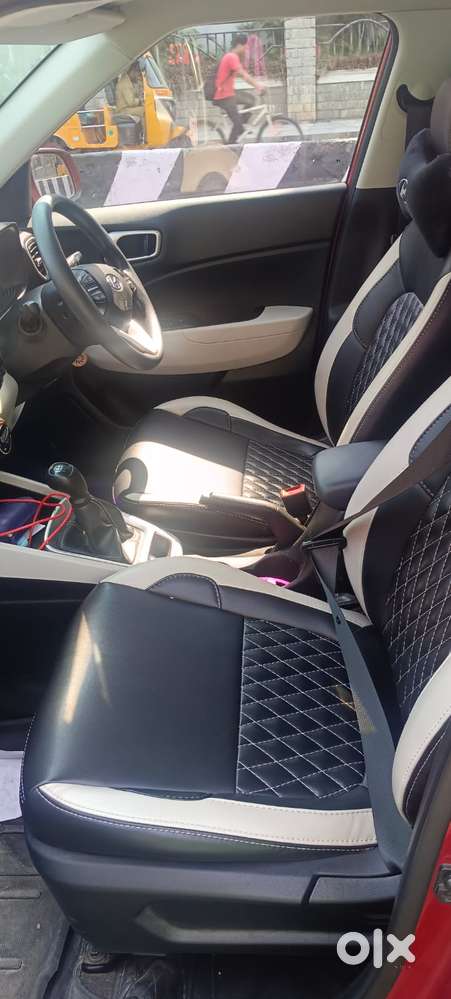 Hyundai Venue 1.2 S (o), 2023, Petrol