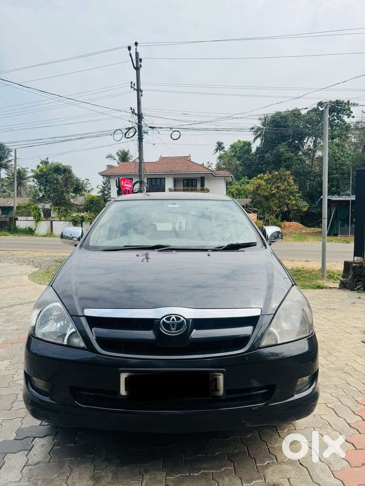Toyota Innova 2007 Diesel Well Maintained