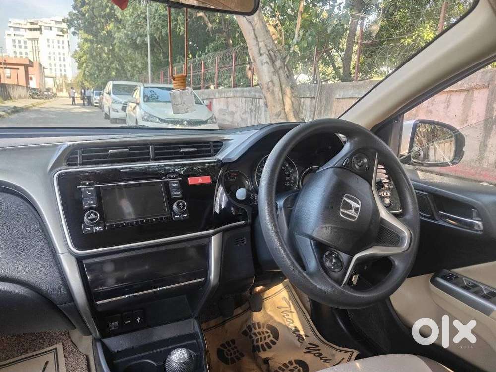 Honda City V Mt Exclusive, 2015, Petrol