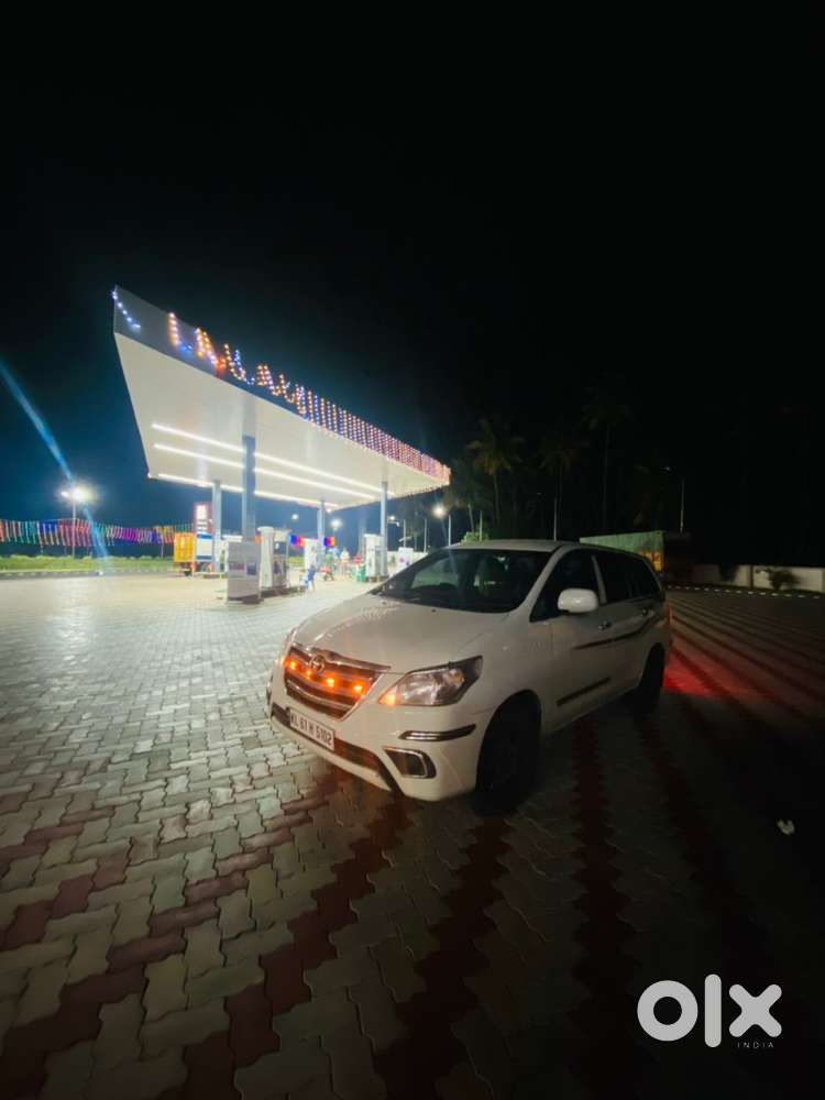 Toyota Innova 2009 Diesel 237000 Km Driven