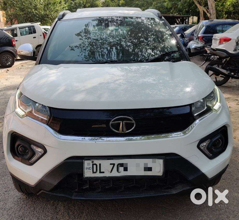 Tata Nexon 1.2 Revotron Xma Amt (s), 2021, Petrol