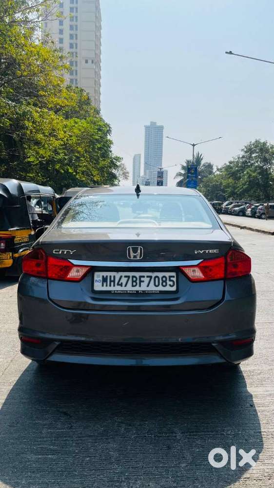 Honda City 1.5 V 4th Gen I-vtec Mt, 2022, Petrol