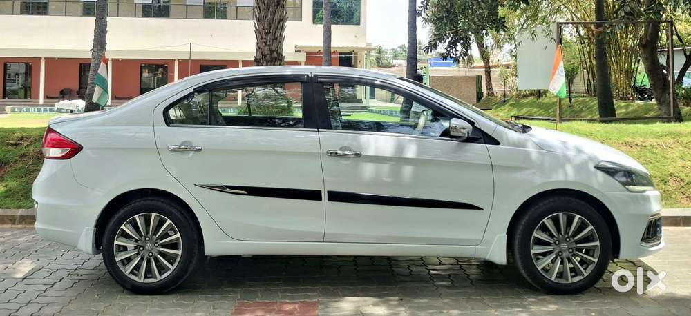 Maruti Suzuki Ciaz 1.5 Alpha Shvs Mt, 2019, Petrol
