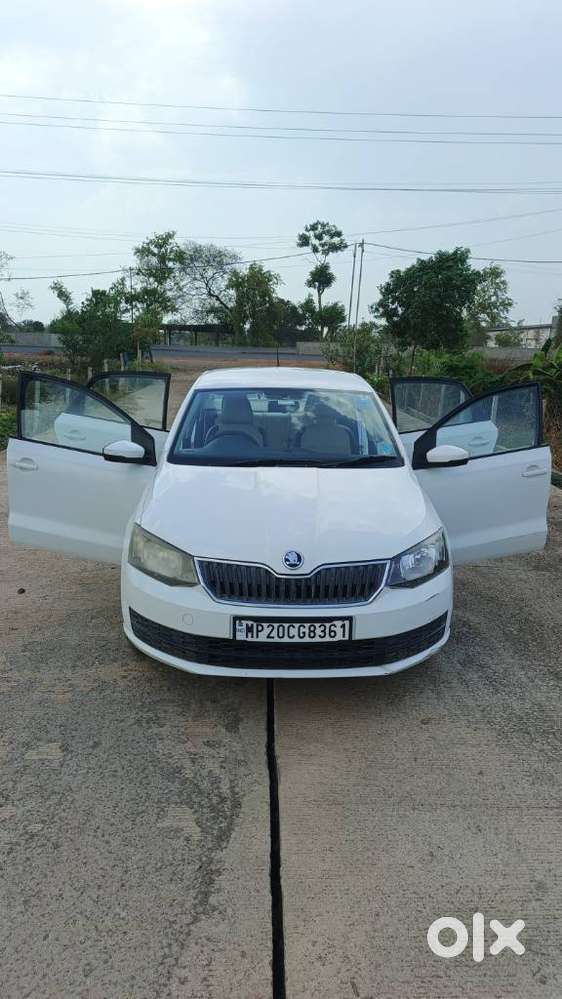 Skoda Rapid Monte Carlo 1.6 Mpi, 2017, Petrol