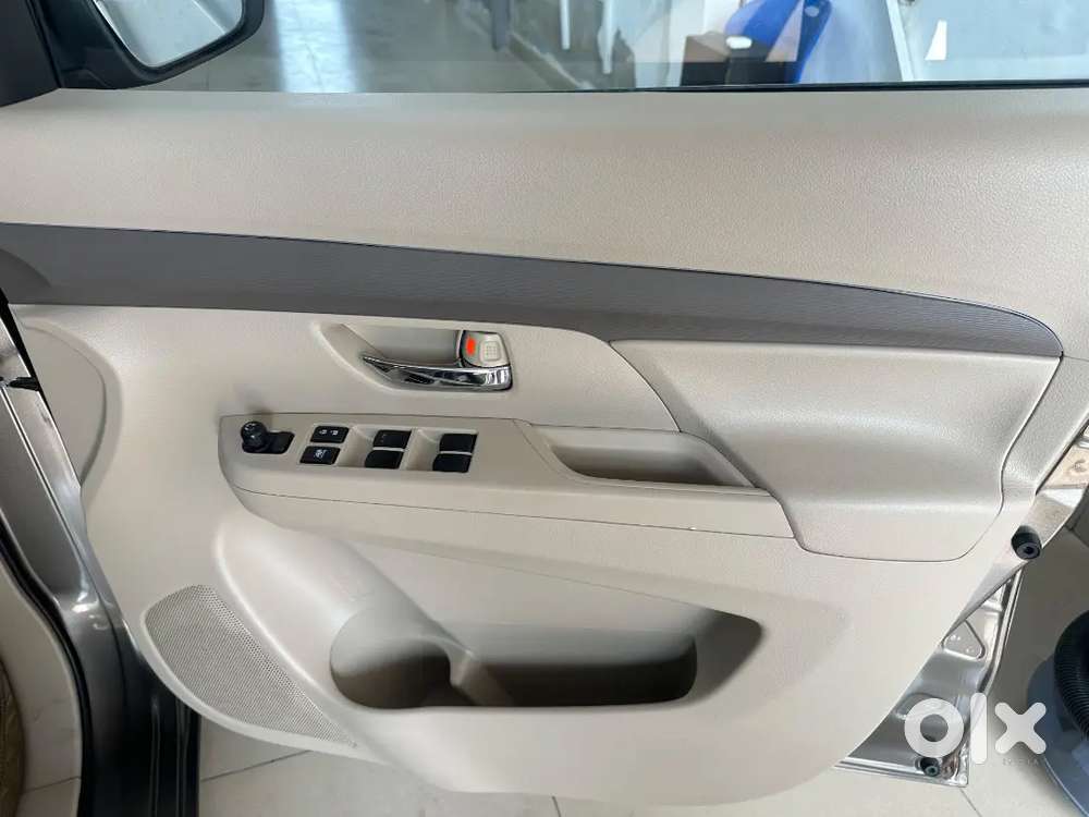 Maruti Suzuki Ertiga Vxi 2019