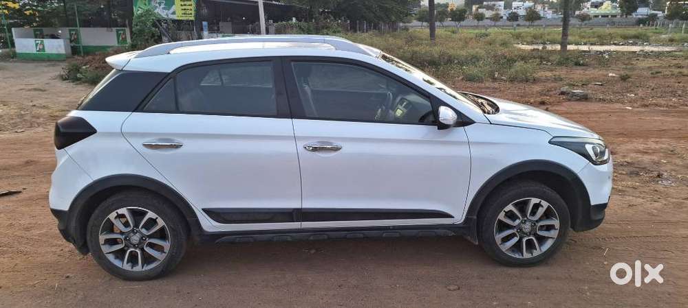 Hyundai I20 Active Sx Petrol, 2016, Petrol