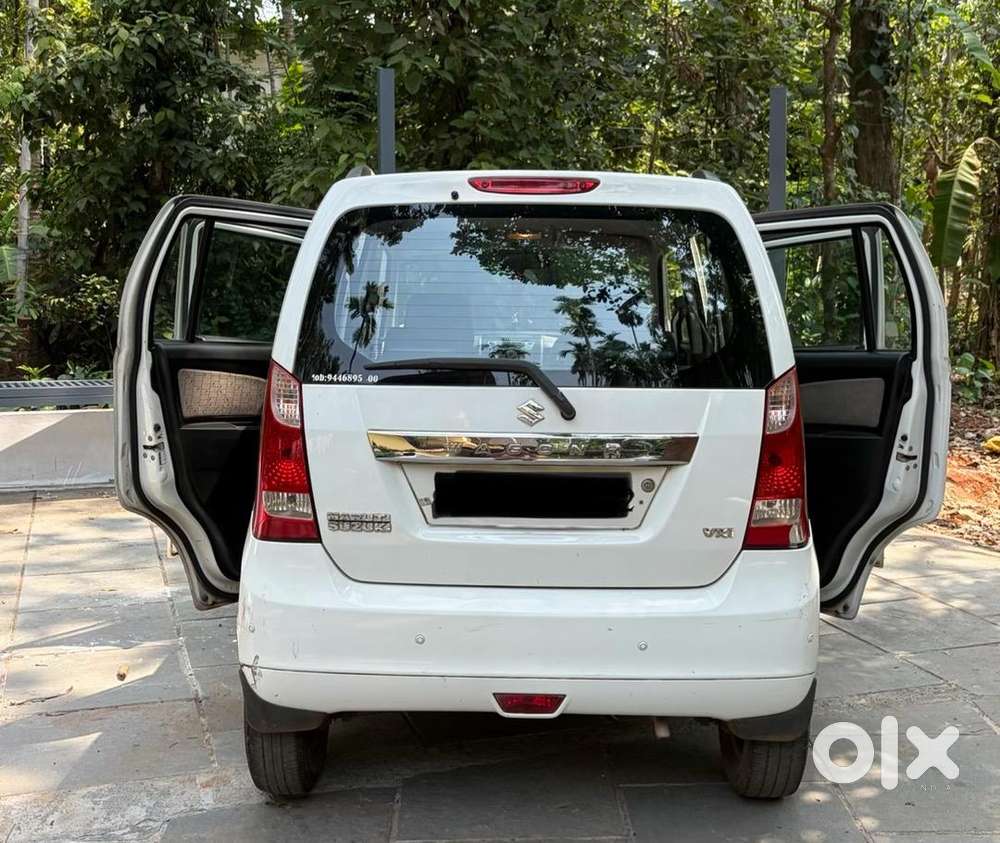 Maruti Suzuki Wagon R 2015 Petrol Well Maintained(family Driven)