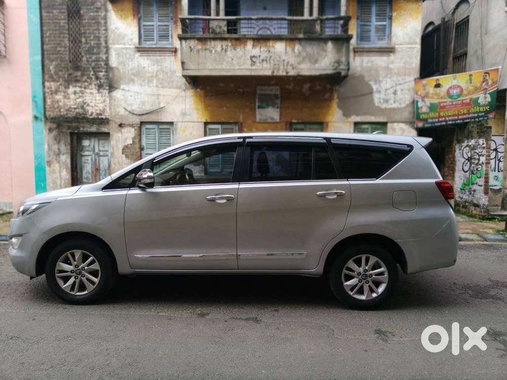 Toyota Innova Crysta 2.4 G Mt 8s, 2017, Diesel