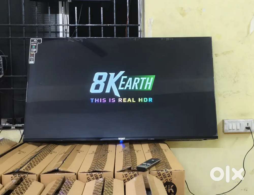 44 inch sony smart Android frameless oled price 12500