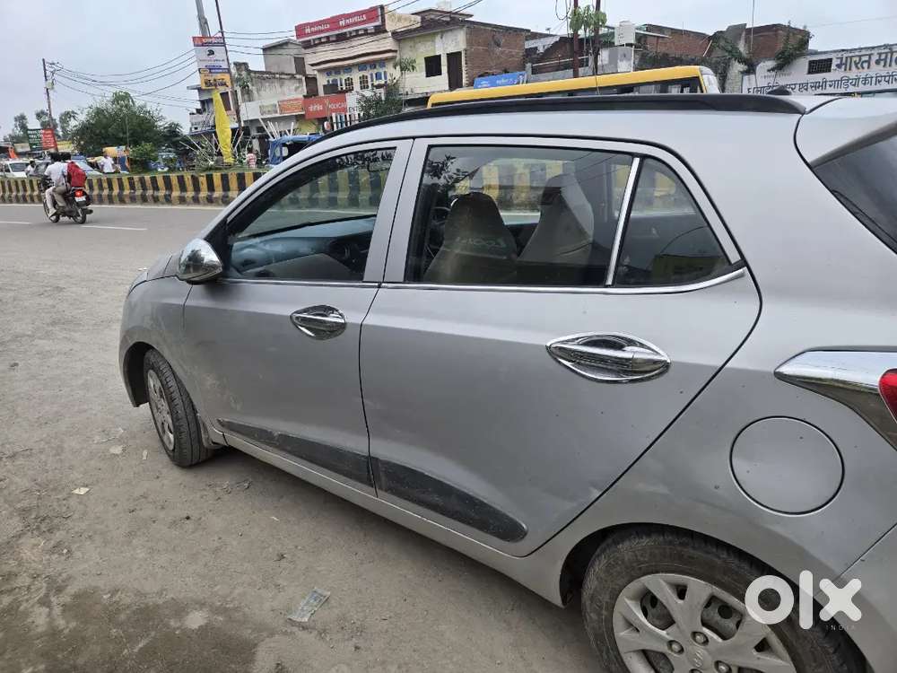 Hyundai Grand I10 Sportz 2015