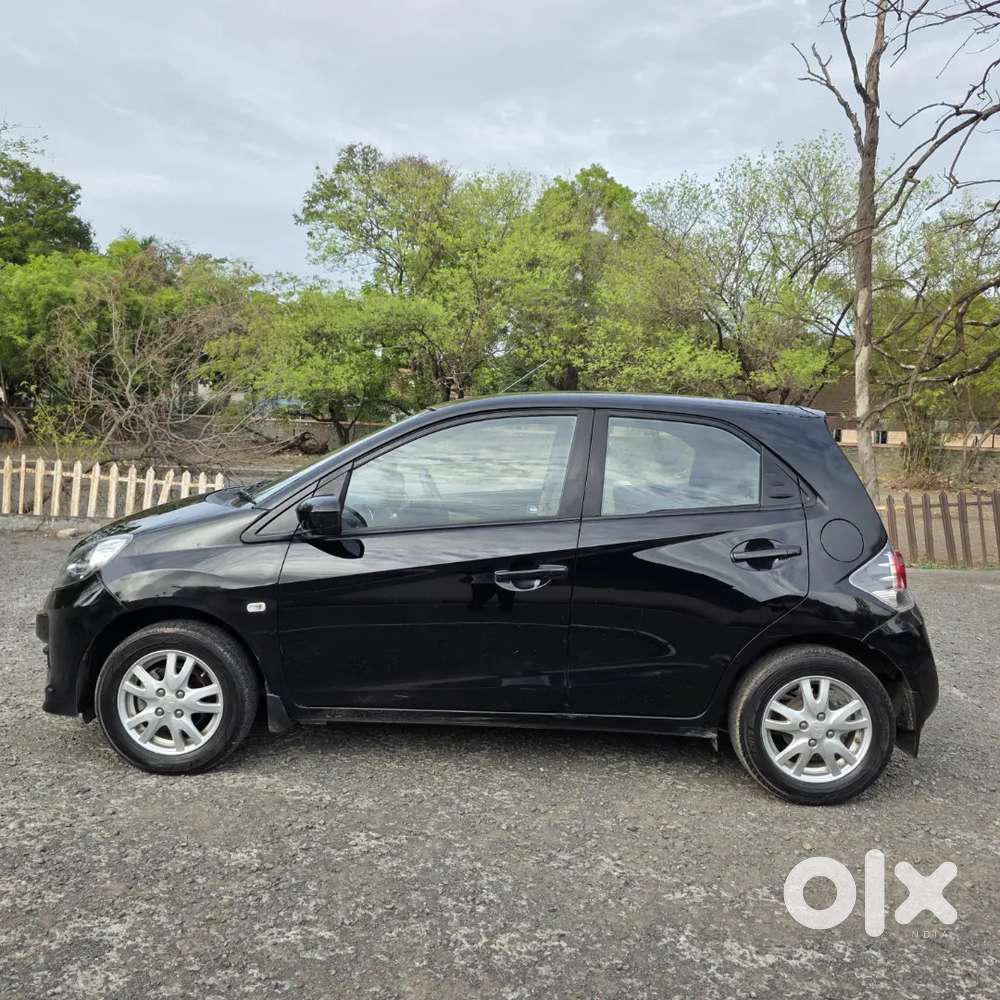 Honda Brio Vx 2016 Petrol Top Variant.