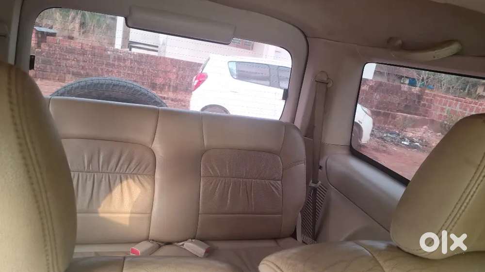 Ford Endeavour Xlt 2.7 Tdci 4x4 Automatic  Good Condition