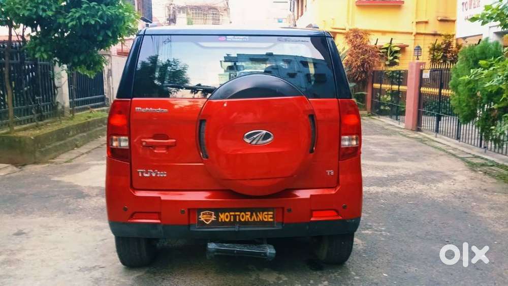 Mahindra Tuv 300 Mhawk100 T8 Dual Tone, 2018, Diesel