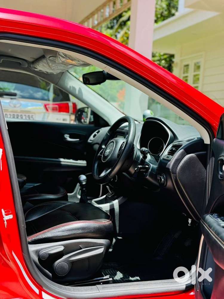 Jeep Compass 2018 Petrol 25200 Km Driven