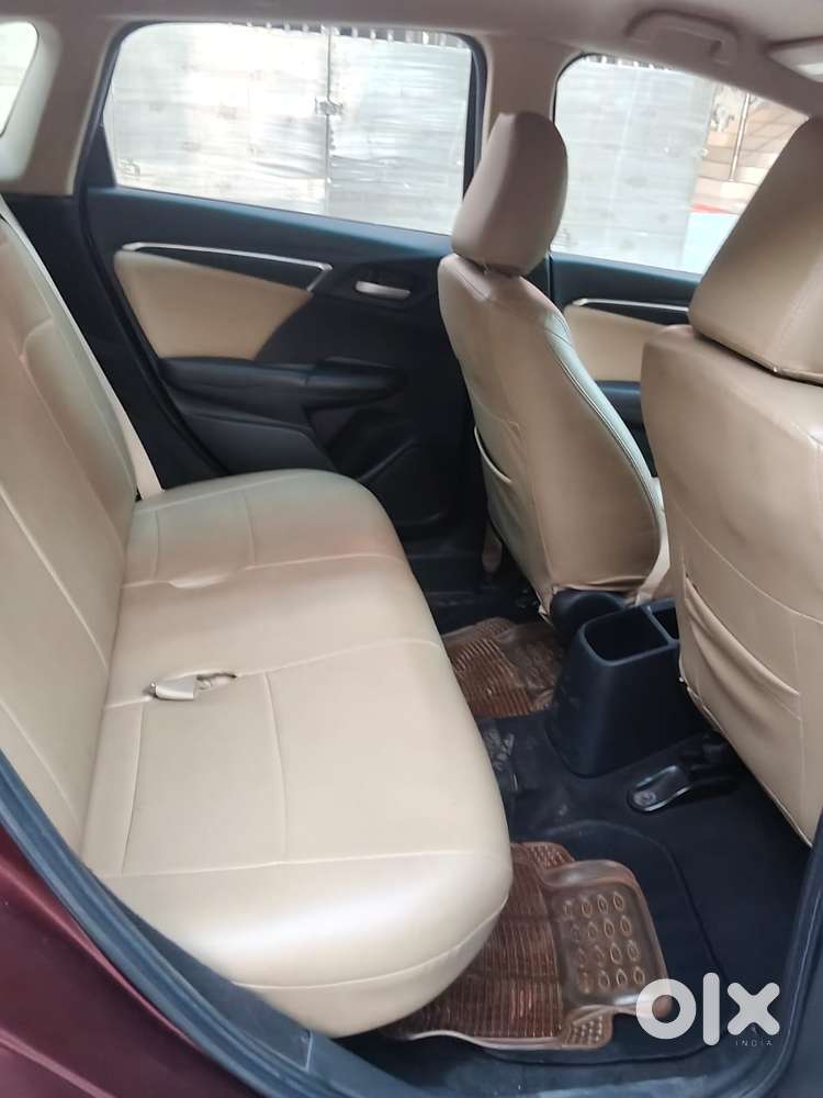 Honda Jazz V Automatic, 2016, Petrol