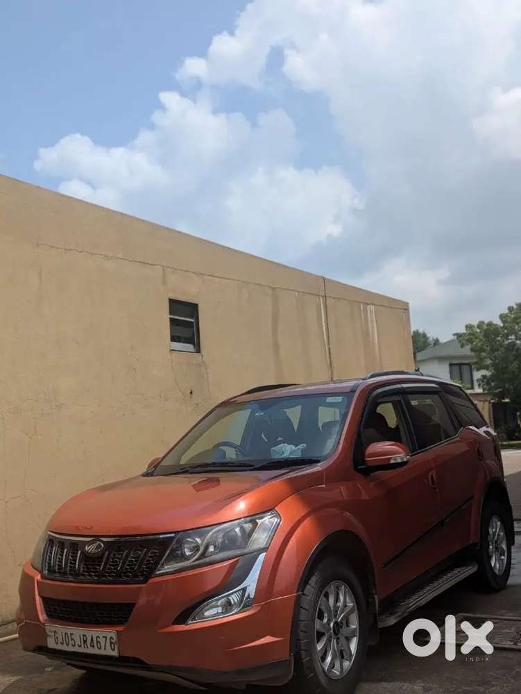 Mahindra Xuv500 2016 Diesel, Push Start,and Sunroof