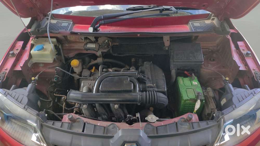Renault Kwid 2019-ongoing 1.0 Rxt Amt (o), 2017, Petrol