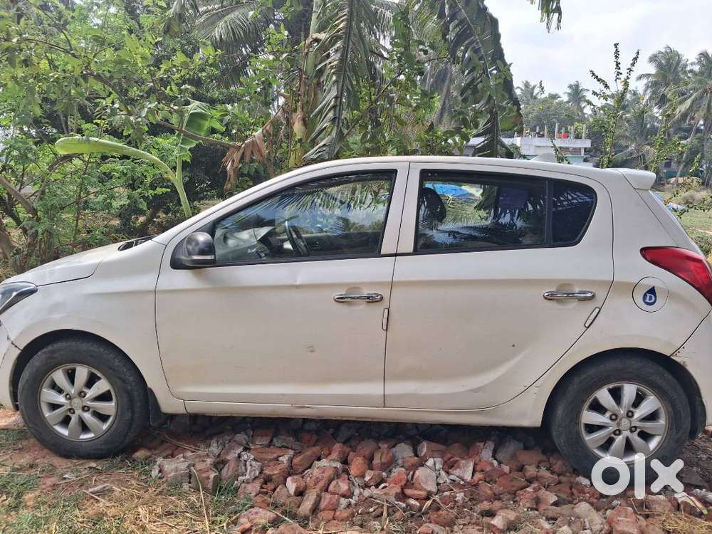 Hyundai I20 Active 2013 Diesel 144283 Km Driven