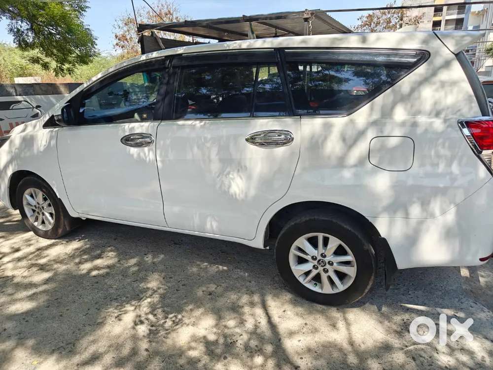 Toyota Innova Crysta 2019 Diesel 204000 Km Driven