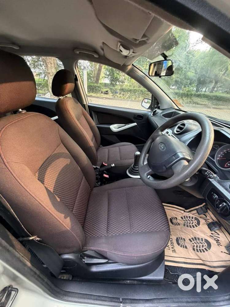 Ford Figo 1.2 Duratec Petrol Zxi, 2012, Petrol