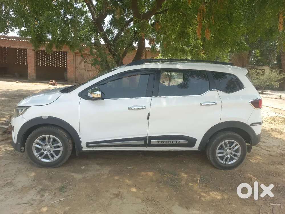 2021 Renault Triber Rxe