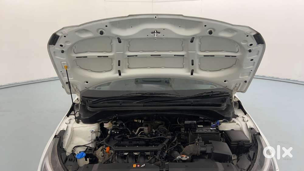 Hyundai New I20 1.2 Asta (o) Ivt, 2024, Petrol
