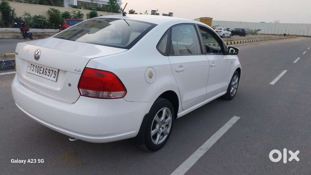 Volkswagen Vento 2010-2013 Petrol Highline At, 2014, Petrol