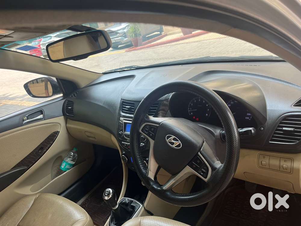Hyundai Fluidic Verna 2011