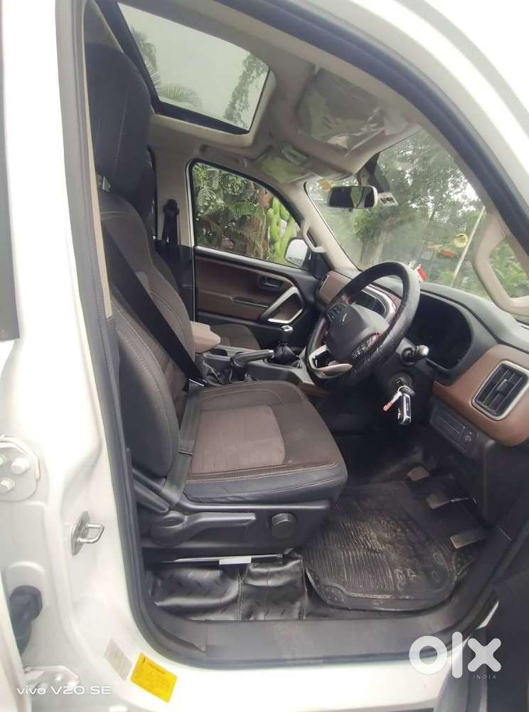 Mahindra Scorpio-n 2.2 Z6 Diesel Mt 7 Str, 2024, Diesel