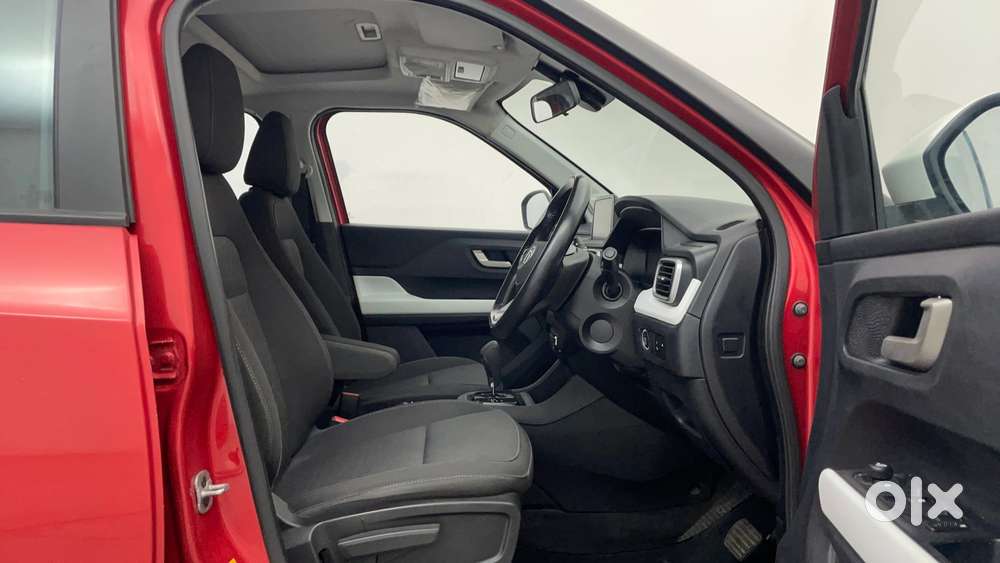 Tata Punch Creative Dual Tone Amt Sunroof, 2023, Petrol